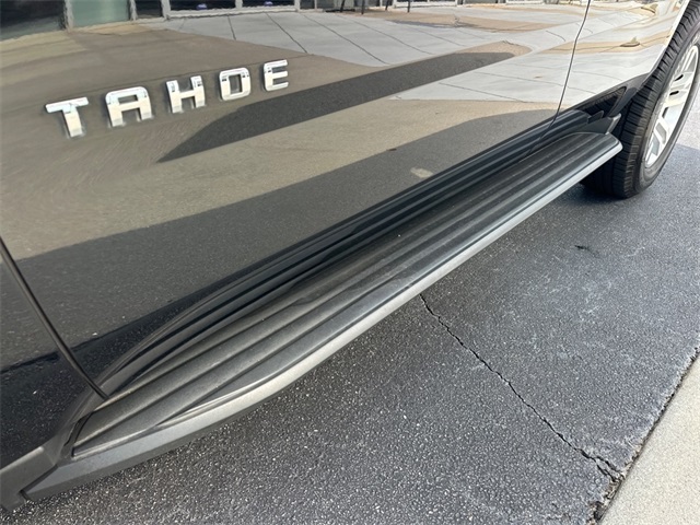 2018 Chevrolet Tahoe LT photo 9