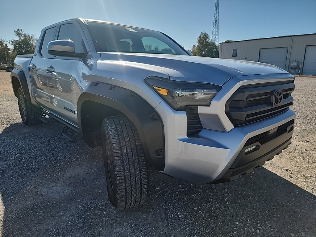 2024 Toyota Tacoma SR5 photo 4