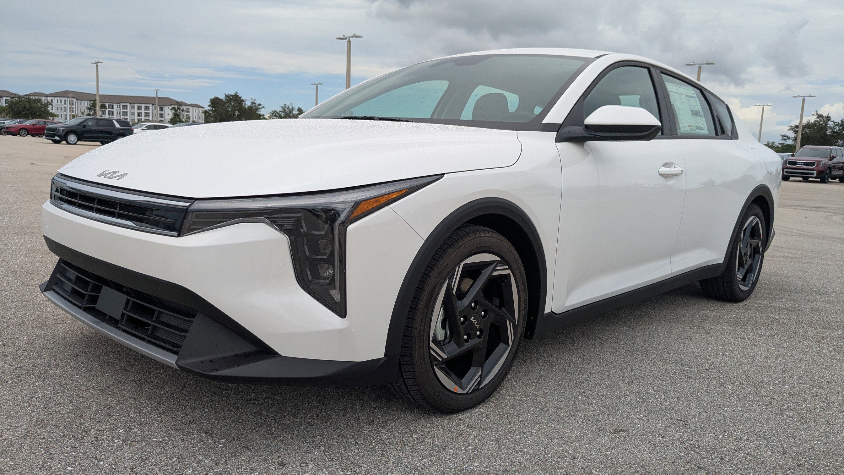 2025 Kia K4 EX photo 9