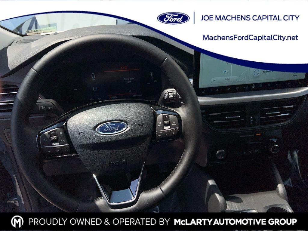 2025 Ford Escape Plug-In Hybrid photo 8