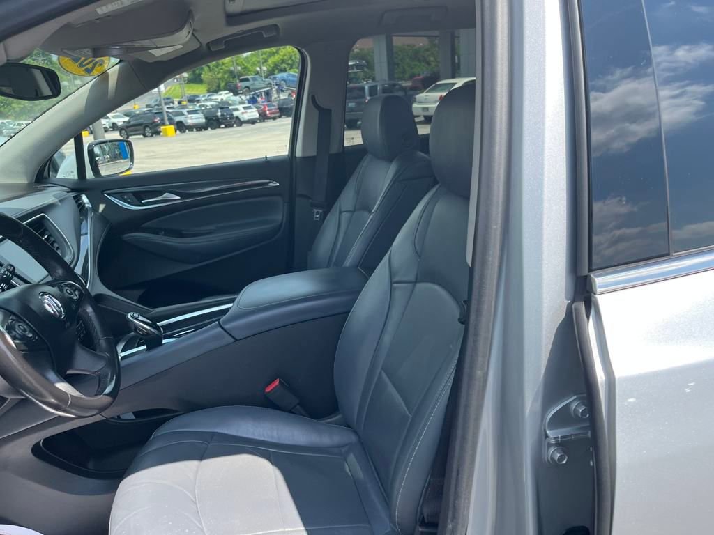 2021 Buick Enclave Essence photo 14
