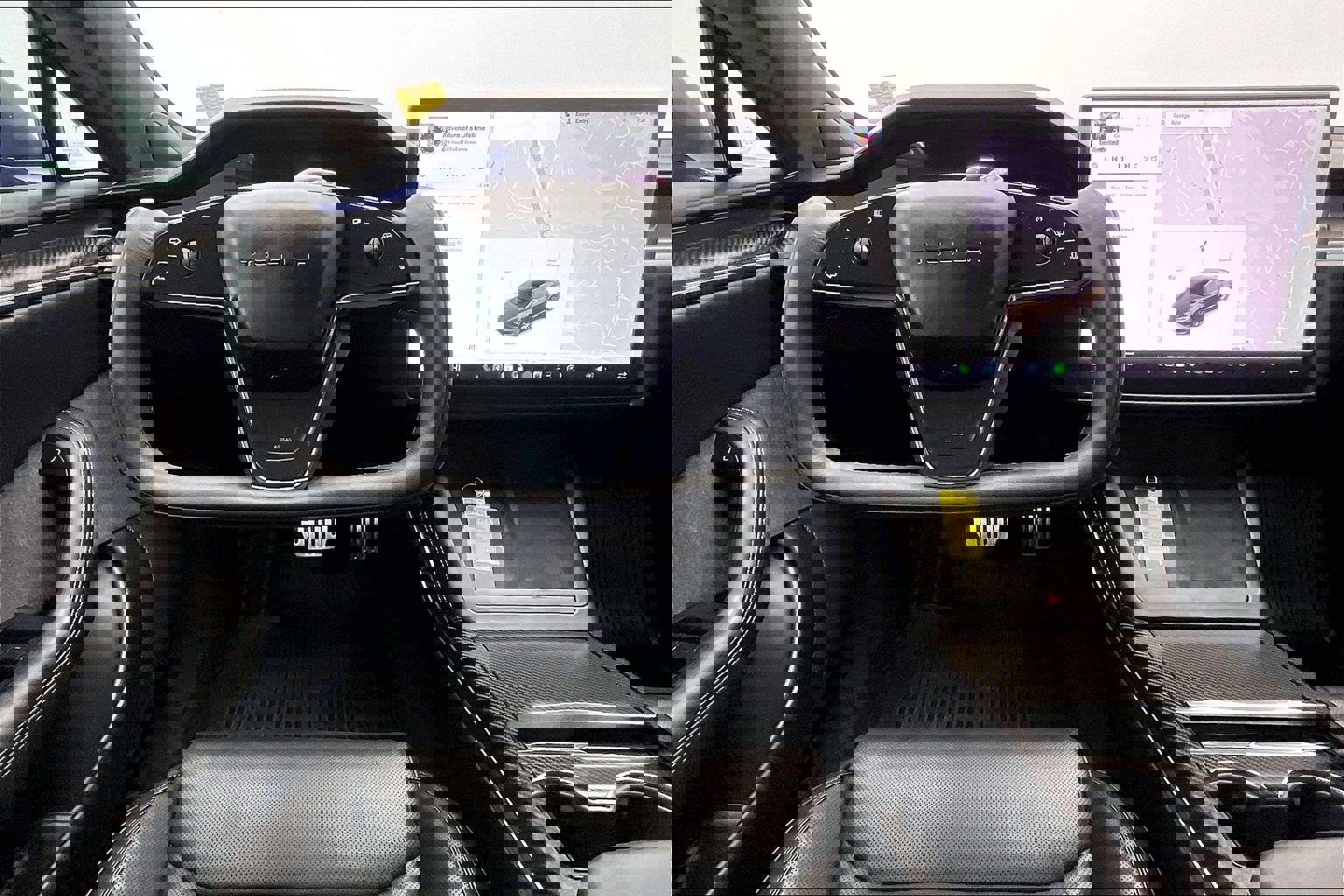 2022 Tesla Model S Plaid photo 4