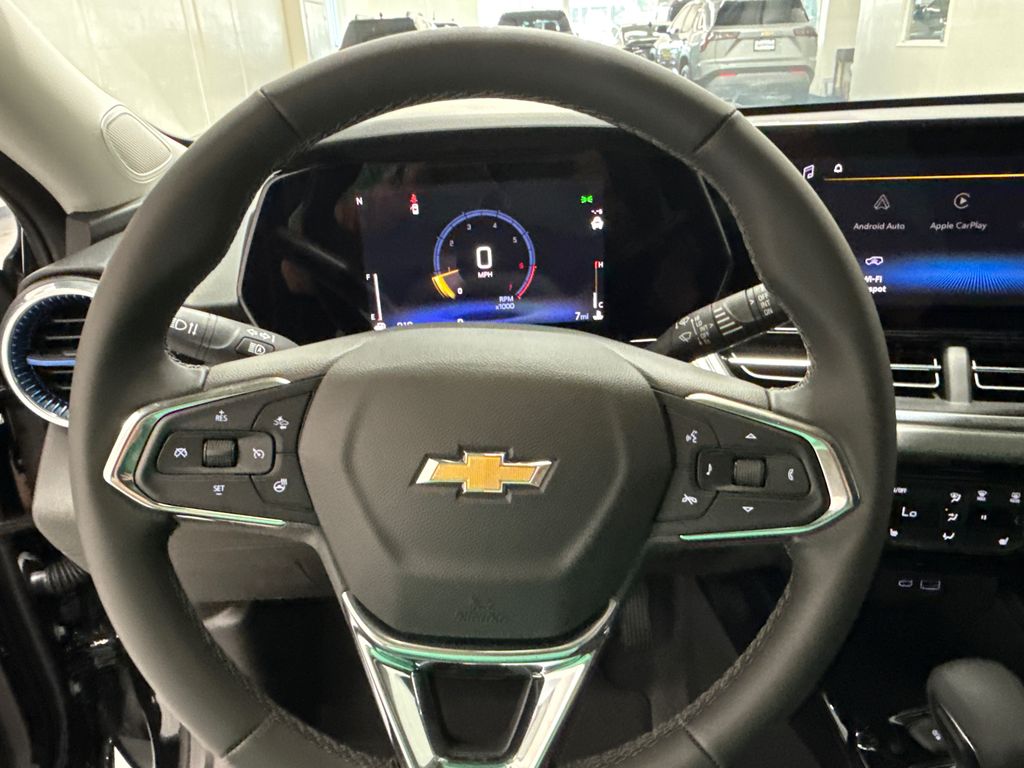 2026 Chevrolet Trax LT photo 14