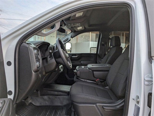2025 Gmc Sierra 2500 HD Pro photo 2