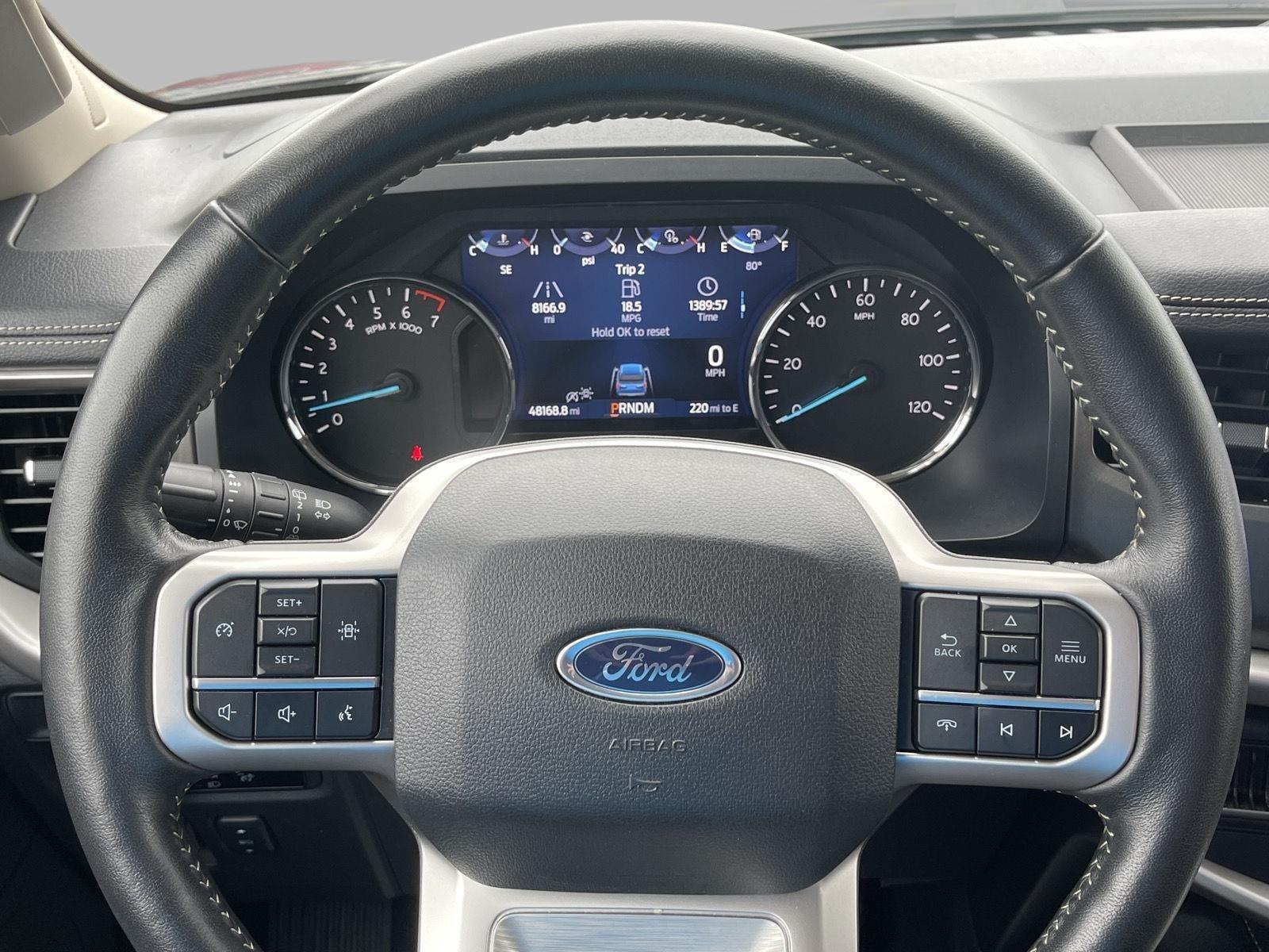 2024 Ford Expedition XLT photo 26