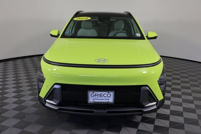 2024 Hyundai Kona Limited photo 3