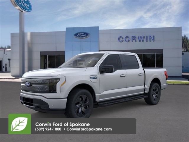 2025 Ford F-150 Lightning Flash's photo