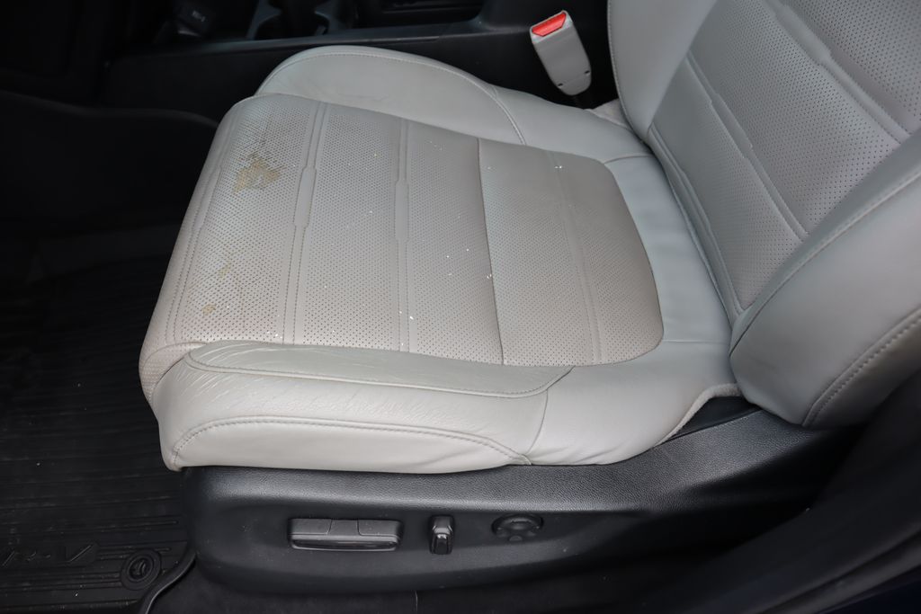 2017 Honda CR-V EX-L photo 10