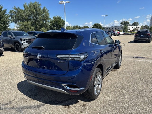 2023 Buick Envision Avenir photo 2