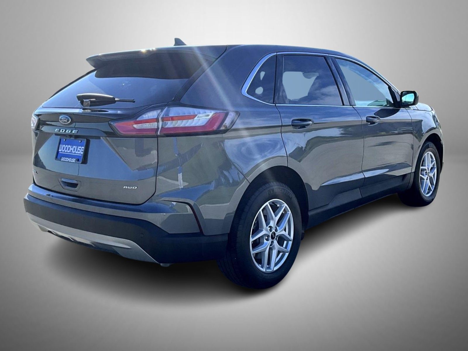 2024 Ford Edge SEL photo 5