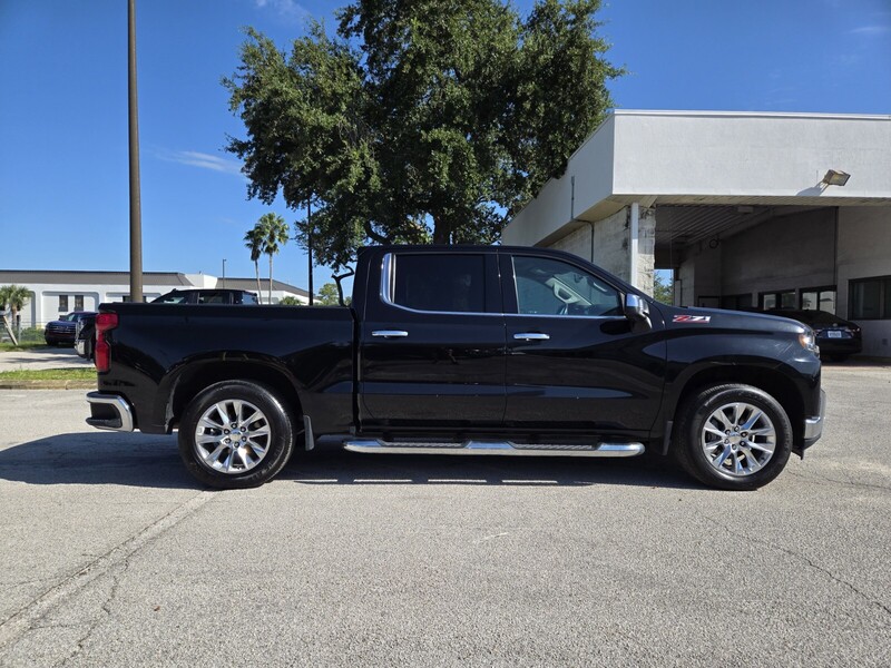 2021 Chevrolet Silverado 1500 LTZ photo 6