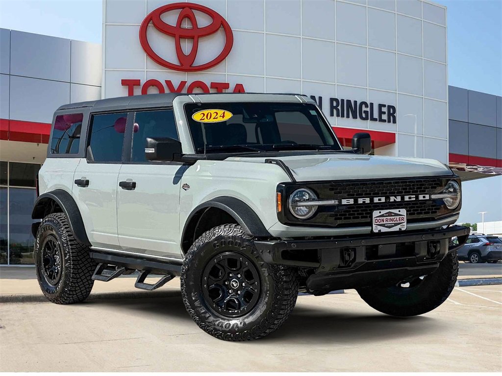 2024 Ford Bronco 4-Door Wildtrak's photo