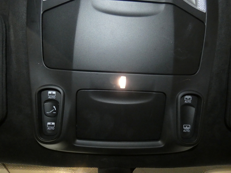 2024 Chrysler Pacifica Pinnacle photo 17