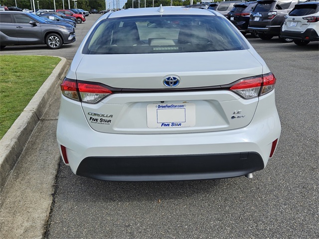2025 Toyota Corolla Hybrid LE photo 9