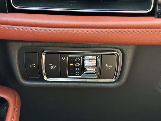2025 Lincoln Aviator Reserve photo 15