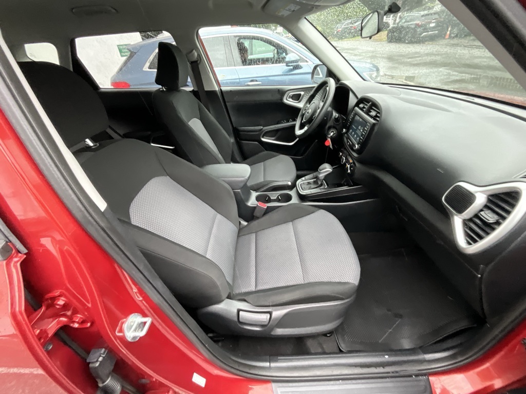 2021 Kia Soul LX photo 34