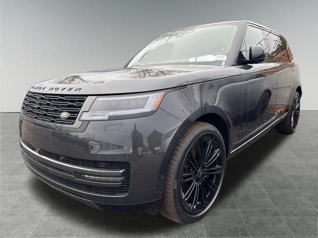 2025 Land Rover Range Rover SE's photo