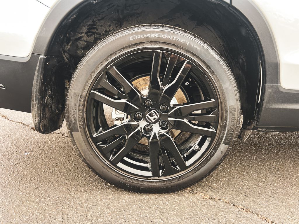 2022 Honda Pilot Black Edition photo 4