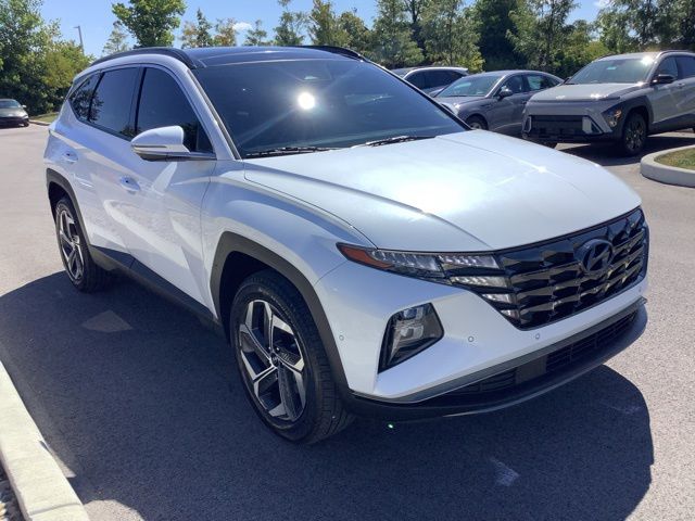 2022 Hyundai Tucson Limited photo 2