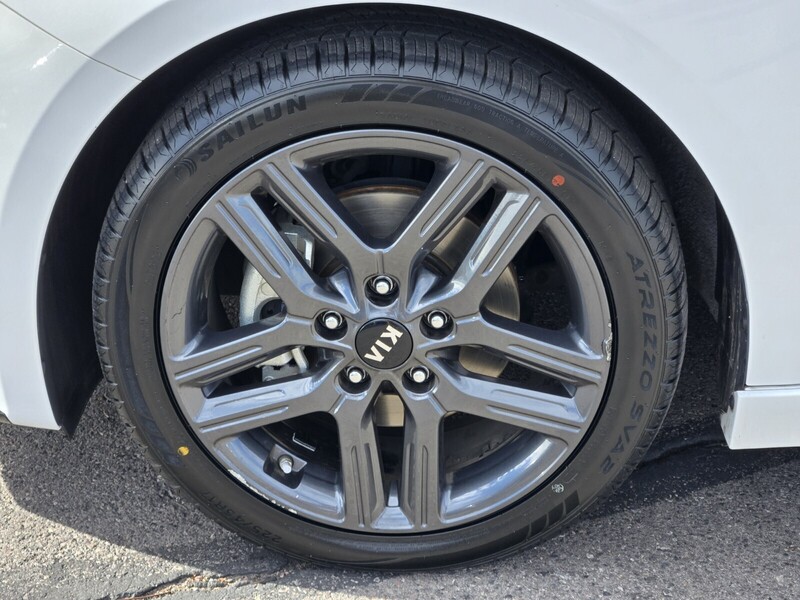 2021 Kia Forte GT-Line photo 9