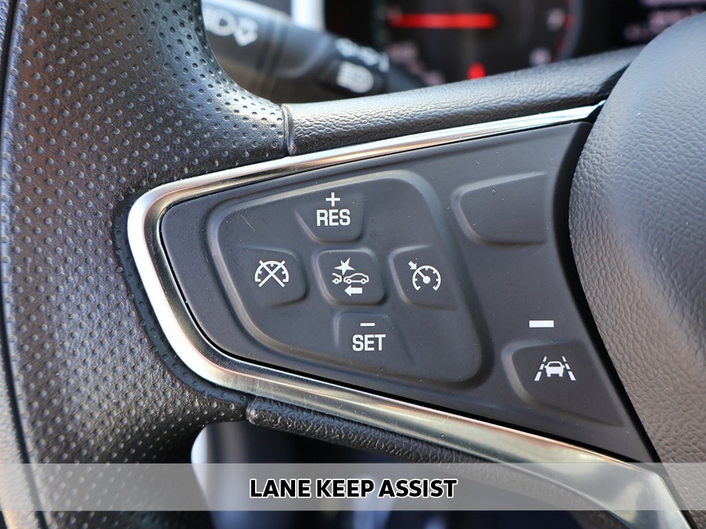 2023 Chevrolet Malibu 1LT photo 3
