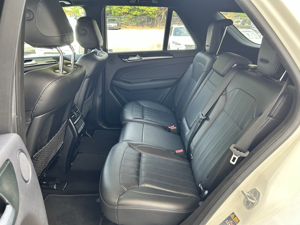 2017 Mercedes Benz GLE 350 4MATIC photo 3