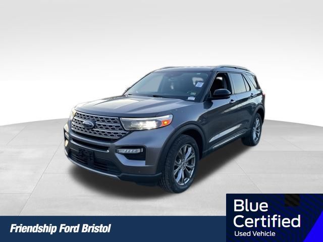 2022 Ford Explorer Limited's photo