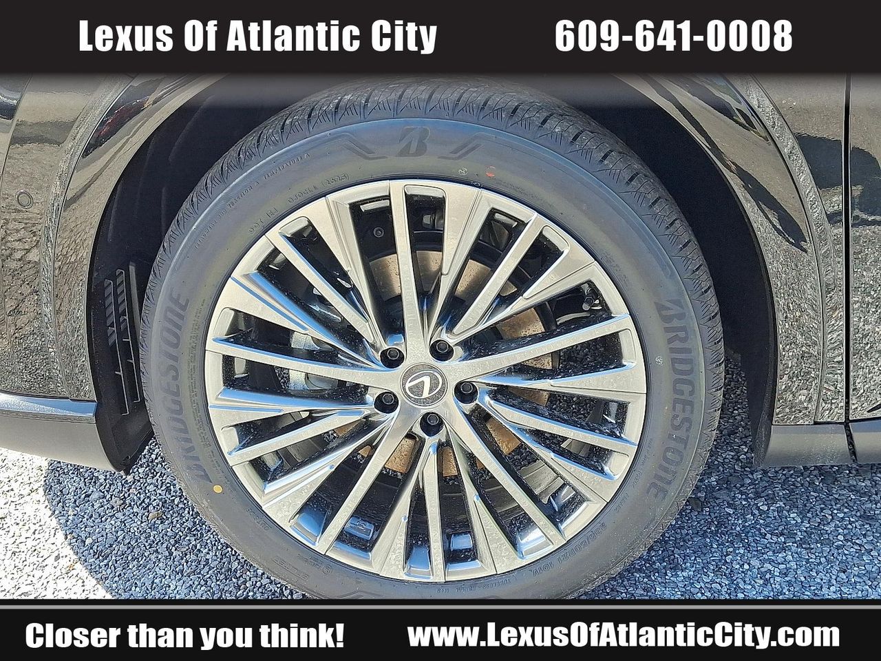 2025 Lexus RX 450h photo 3