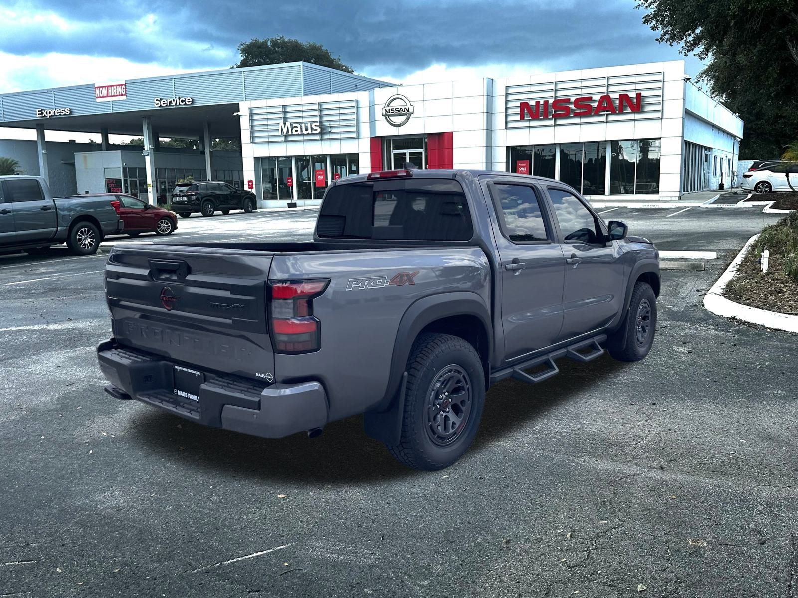 2025 Nissan Frontier PRO-4X photo 3