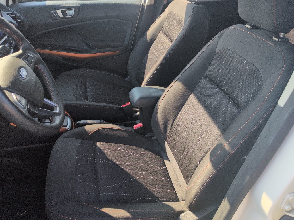 2022 Ford EcoSport SE photo 7