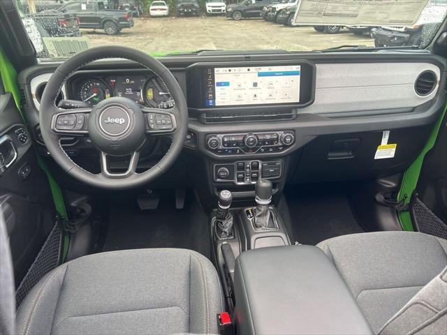 2025 Jeep Wrangler Sport S 4xe photo 31