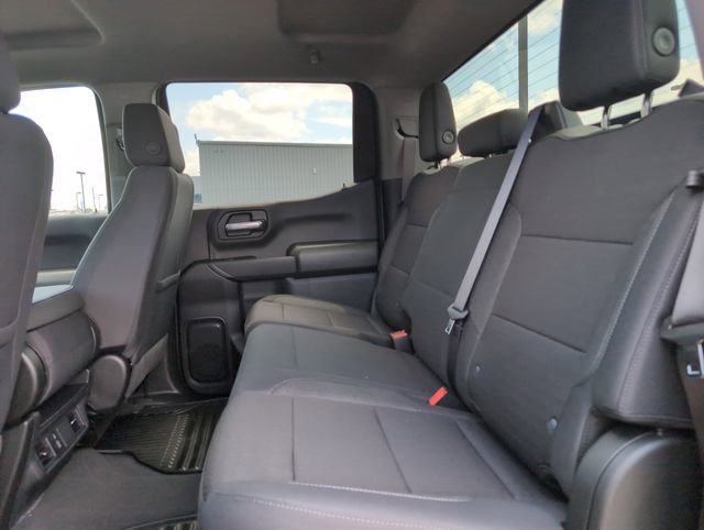 2025 Chevrolet Silverado 1500 Custom photo 26