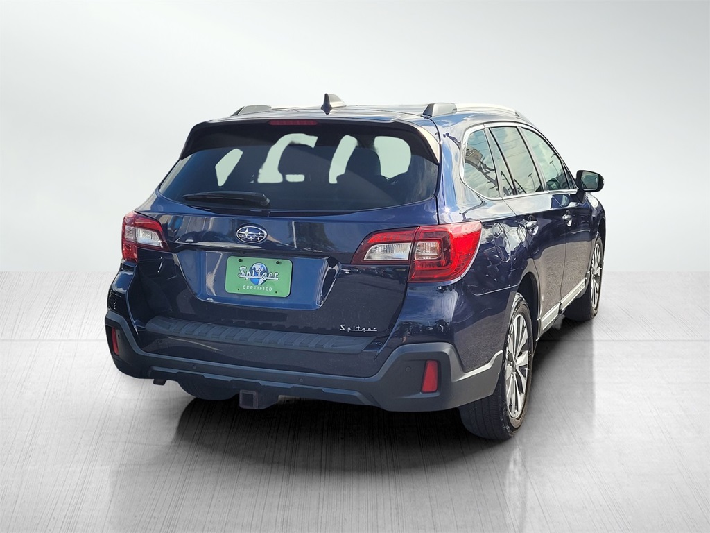 2018 Subaru Outback Touring photo 4