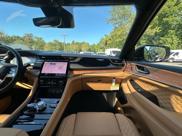 2025 Jeep Grand Cherokee L Summit Reserve photo 29