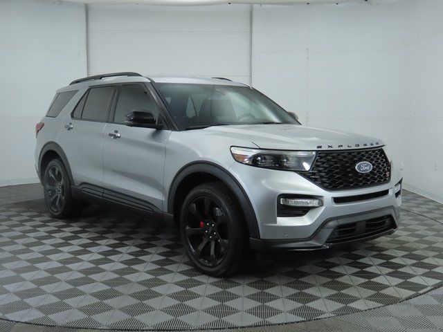 2020 Ford Explorer ST photo 3