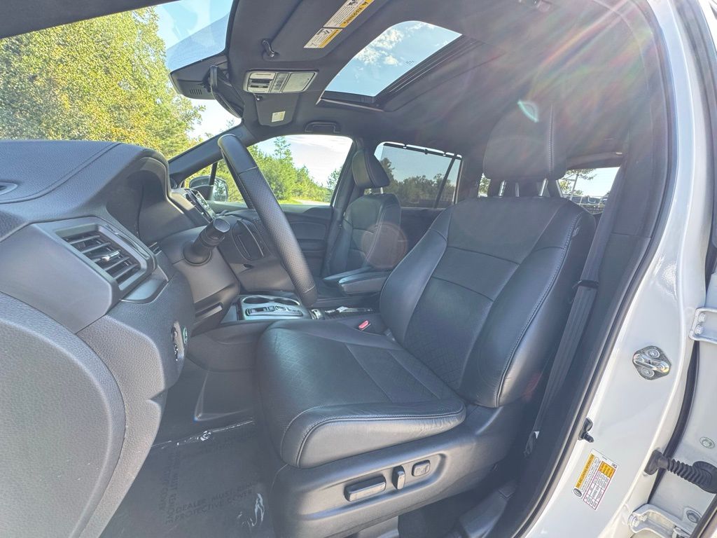 2019 Honda Passport EX-L photo 5