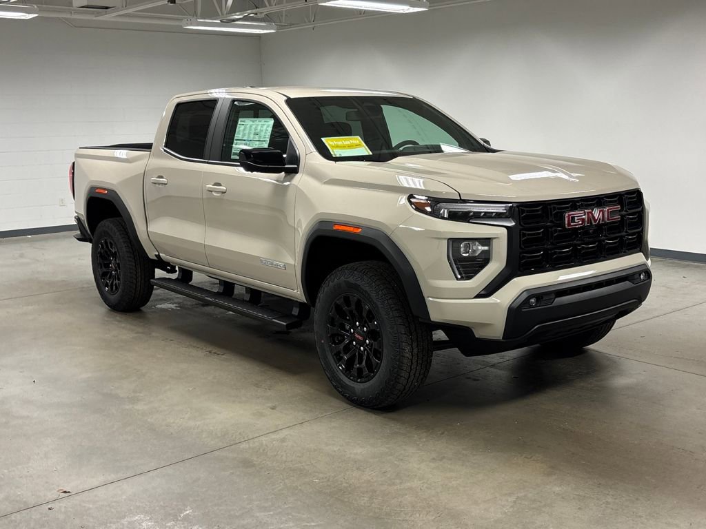 2026 GMC Canyon Elevation's photo