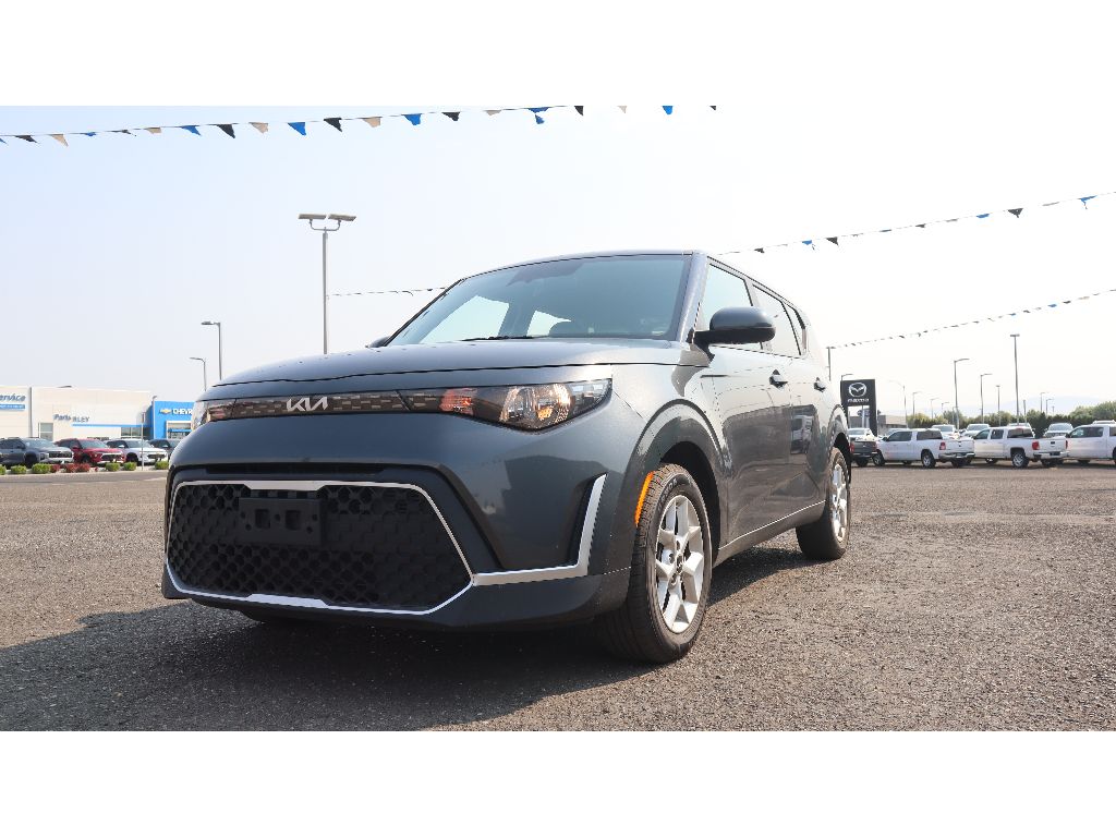 2023 Kia Soul LX photo 26