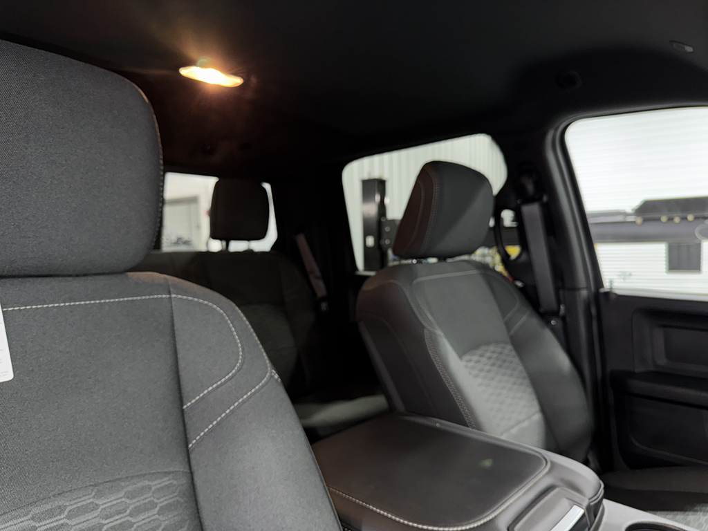2025 Ram 2500 Tradesman photo 14