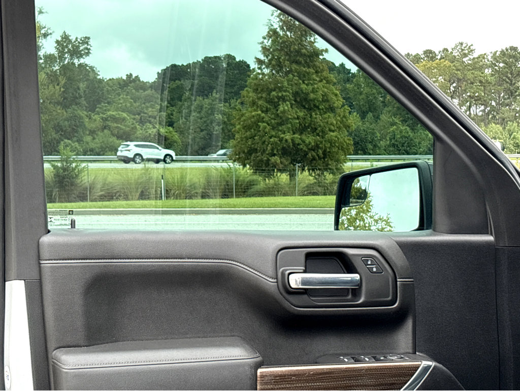 2021 Chevrolet Silverado 1500 LT Trail Boss photo 12