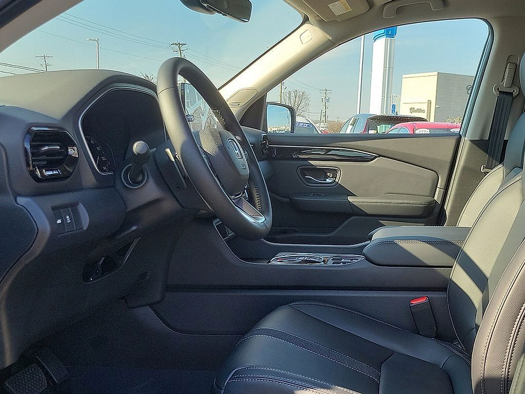 2025 Honda Pilot Touring photo 5