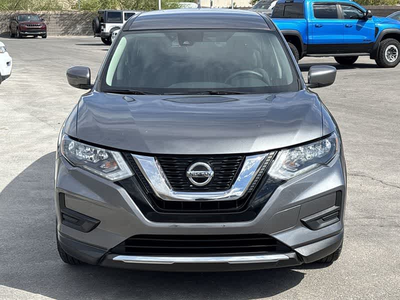 2019 Nissan Rogue S photo 3
