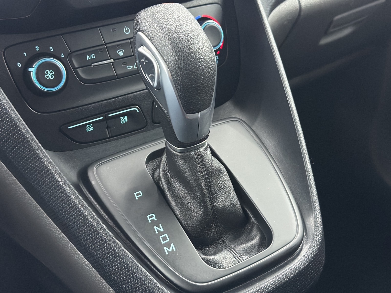 2021 Ford Transit Connect XLT photo 28