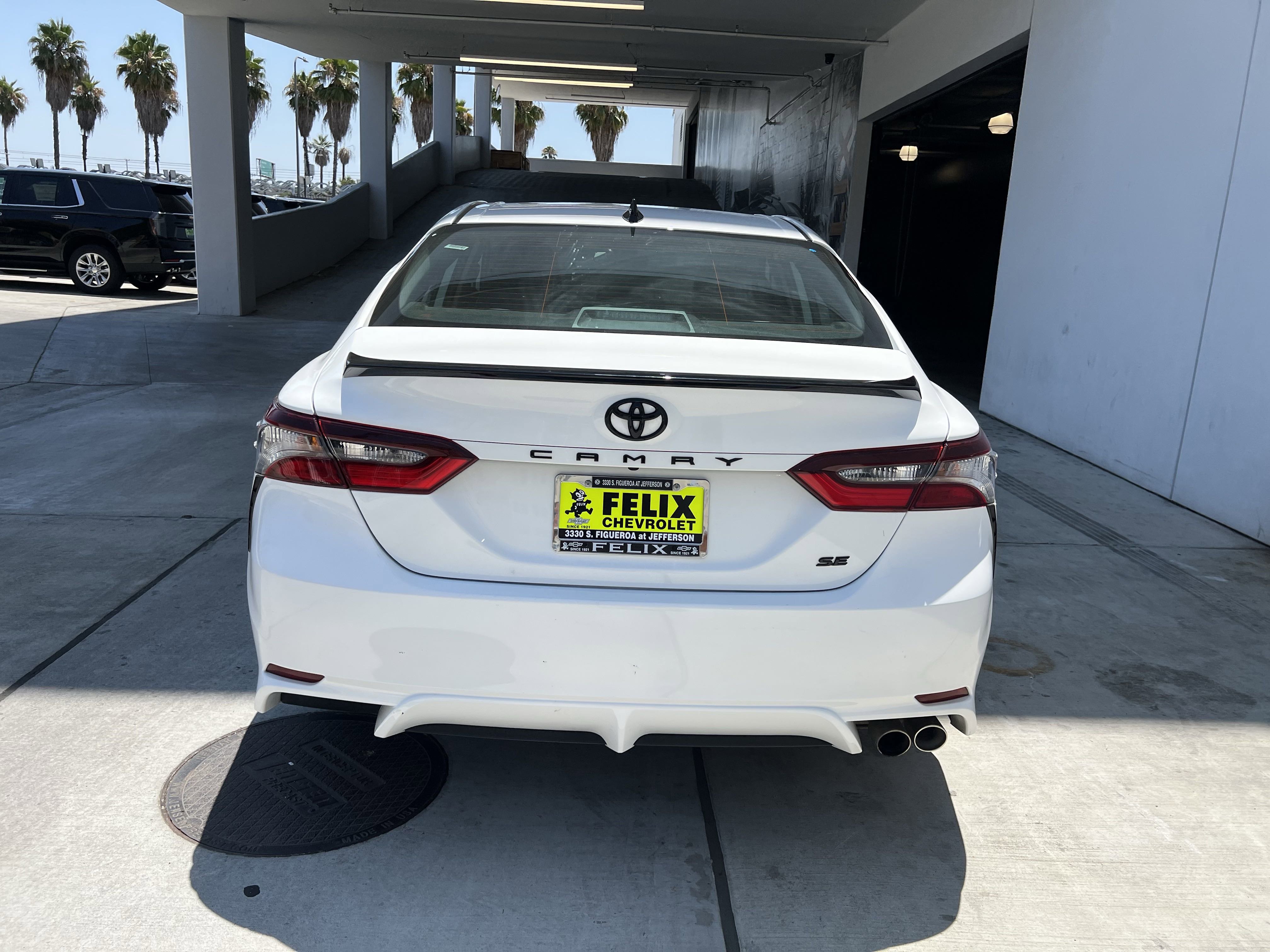 2024 Toyota Camry SE photo 4
