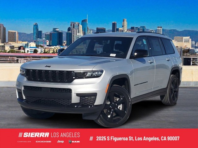 2025 Jeep Grand Cherokee L Altitude's photo