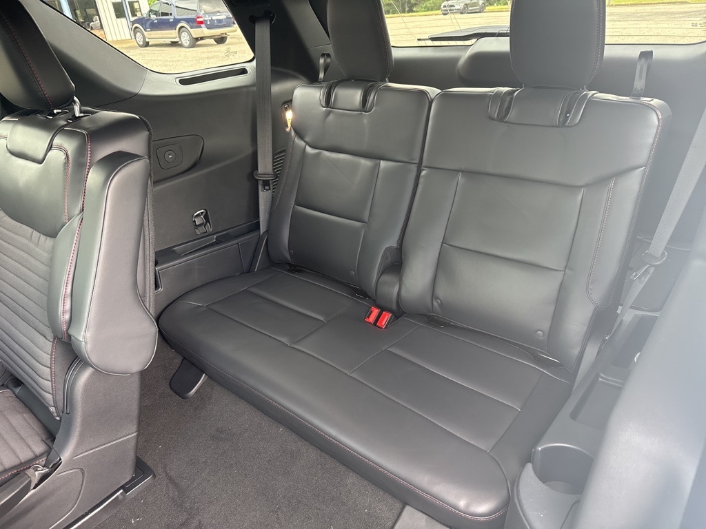 2025 Ford Explorer ST-Line photo 5