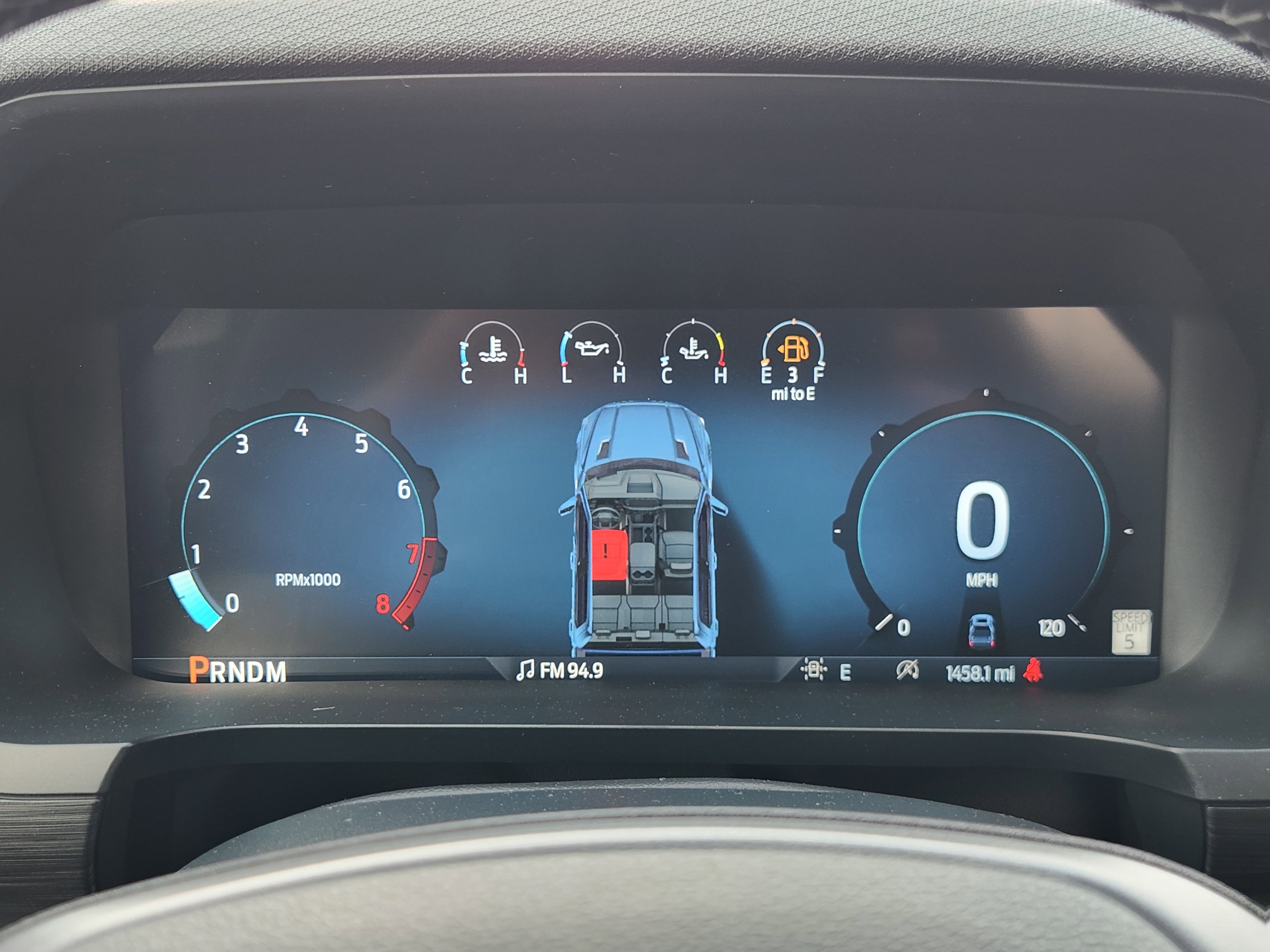 2025 Ford F-150 XLT photo 2