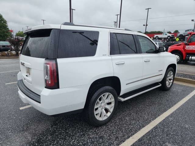 2017 Gmc Yukon SLT photo 4