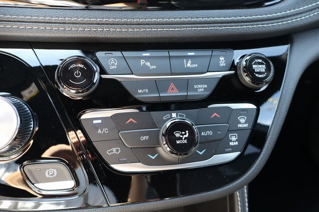 2026 Chrysler Pacifica Limited S Appearance photo 22