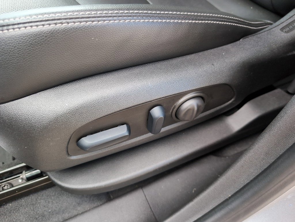 2024 Gmc Terrain SLT photo 16